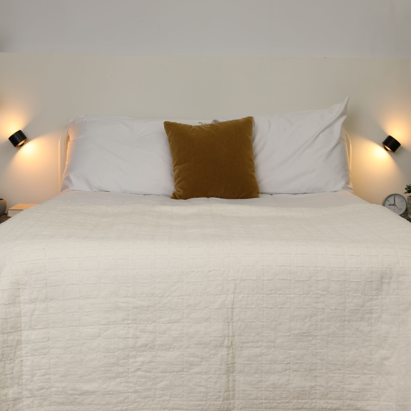 Infinite LED Wall Light